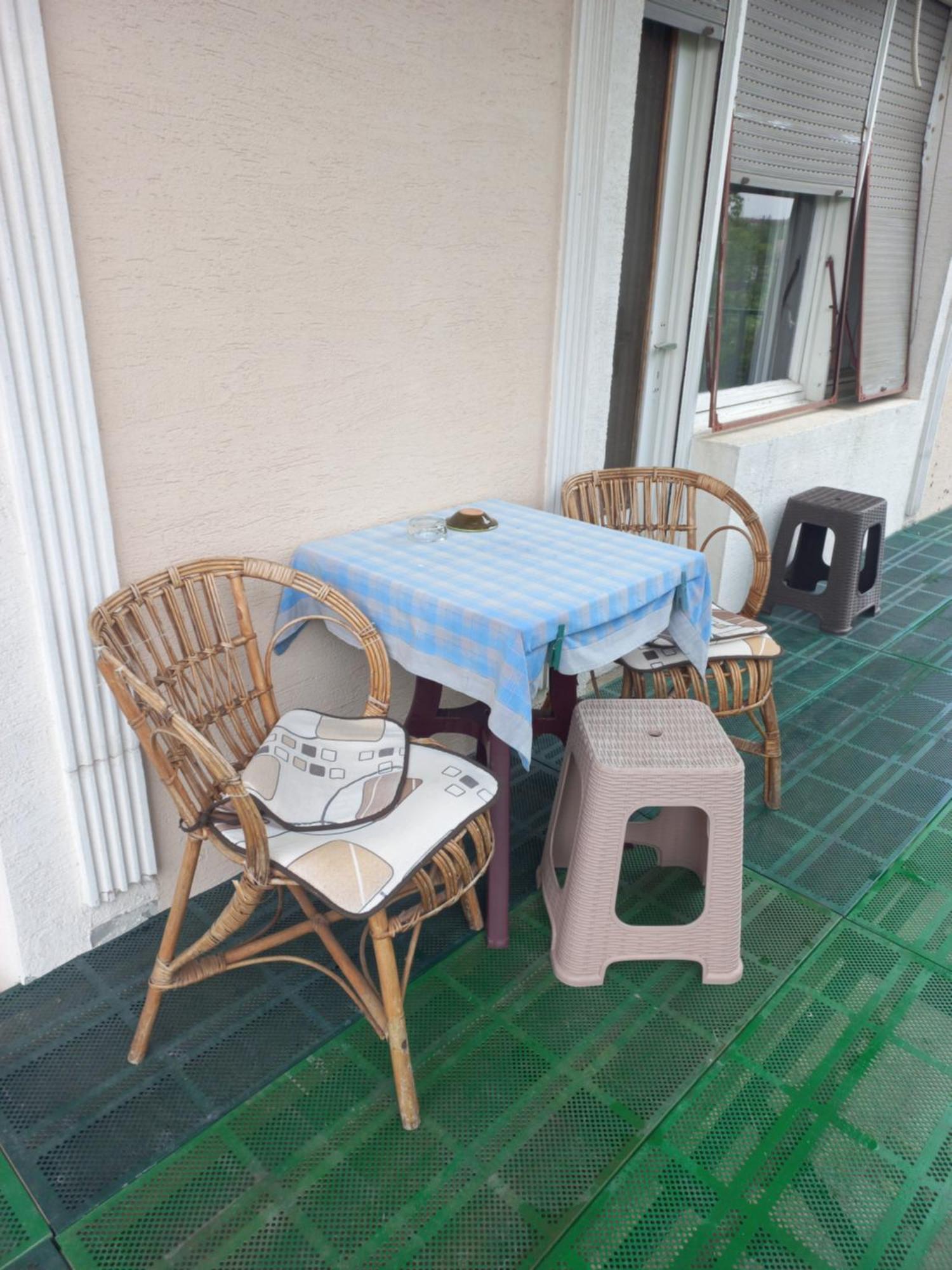 Hostel Bata คานยิชา ภายนอก รูปภาพ